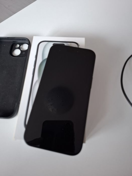 Iphone 15 128 GB черен