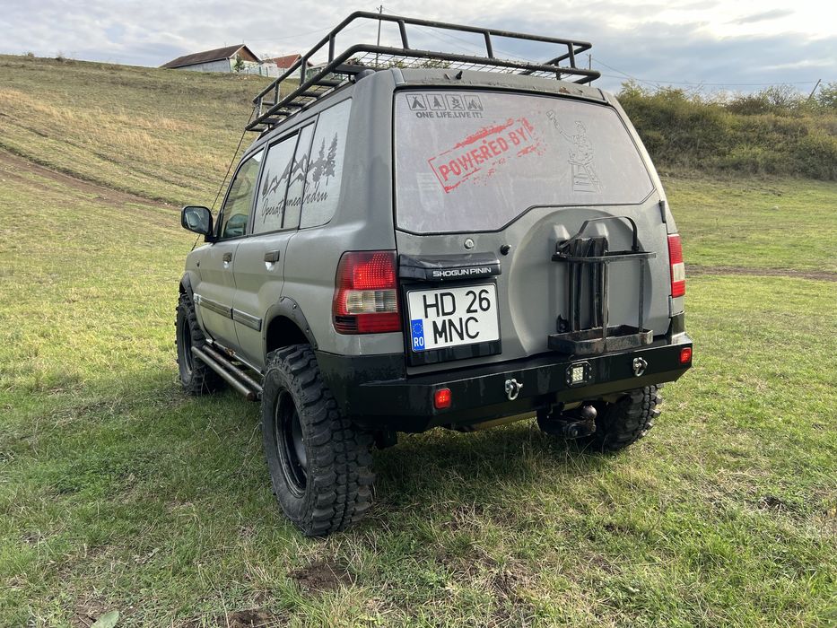Mitshubishi pajero pinin
