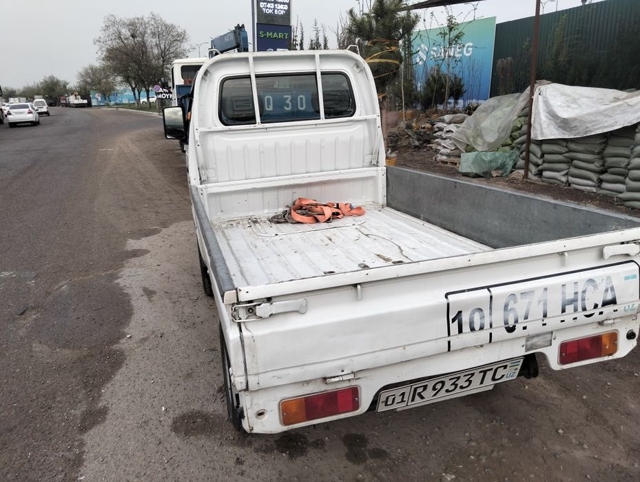 Лабо хизати огир турдаги юклари обориб берамиз