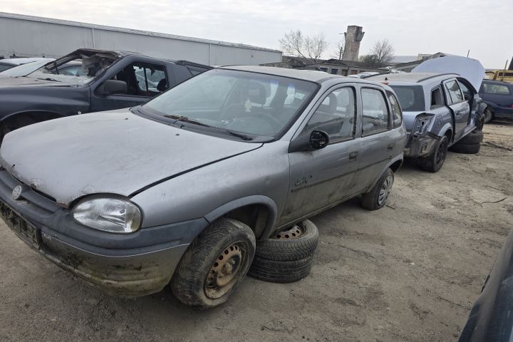 Chiulasa Opel Corsa 1995 1.2i MT (45 hp)