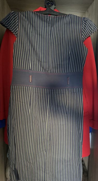 Көйлек сатылады. 42 размет