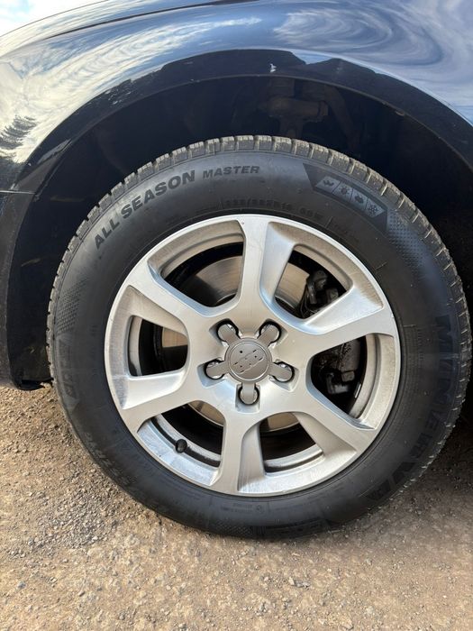 Audi A4 B8 Panoramic – O mașină cinstită, direct de la proprietar