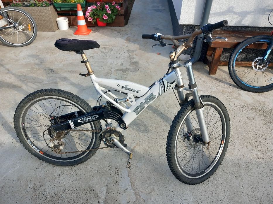 Bicicleta DHS roti 26