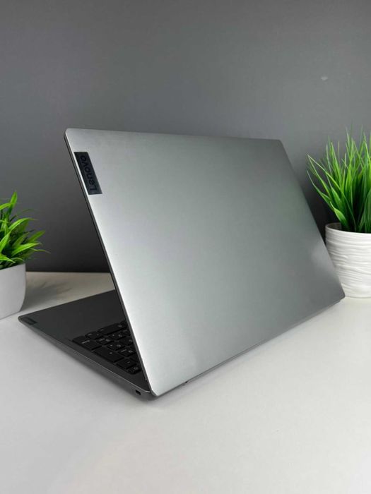 Lenovo Core i3/11-пок, 12755а2479
