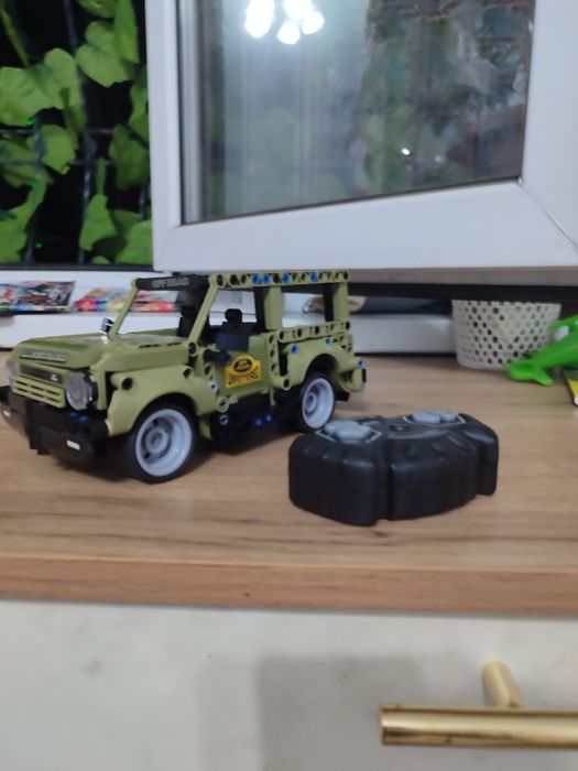Игрушка конструктор машина