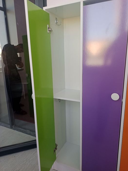 Xar xil turdaki mebel