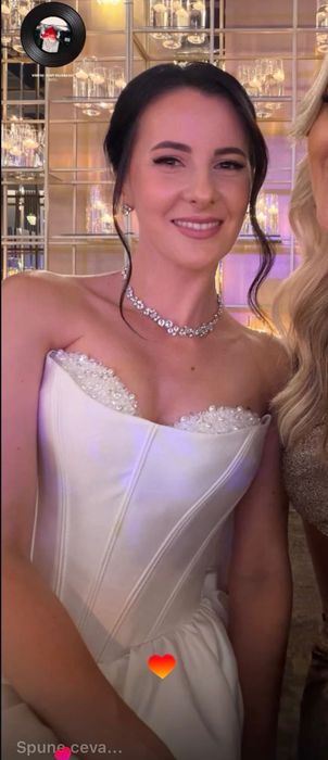 Rochie mireasă model 2026