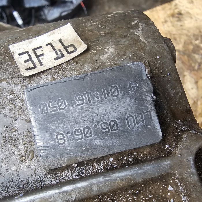 Ръчна скоростна кутия Volkswagen Tiguan 2.0 TDI 4x4 6ск - LMU