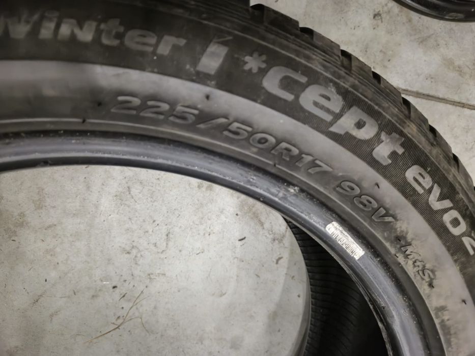 2 anvelope iarna Hankook 225 50 17