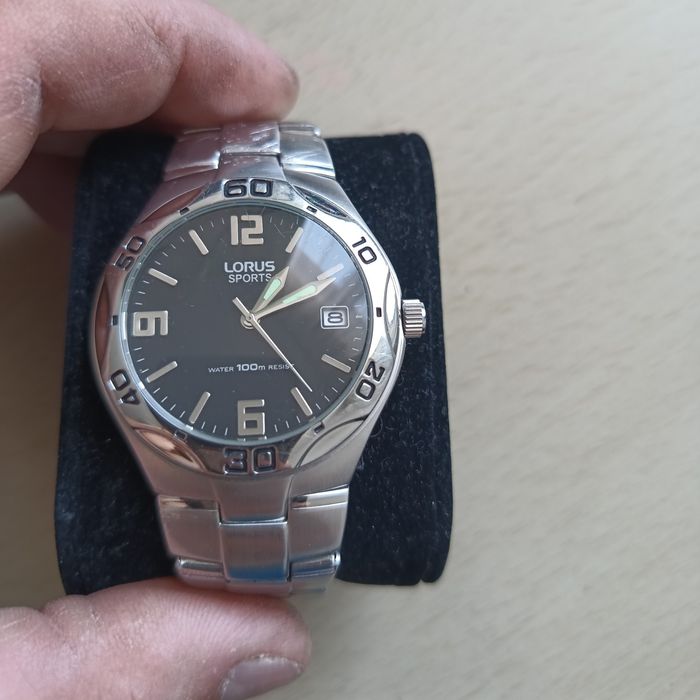 Ceas automatic de mana