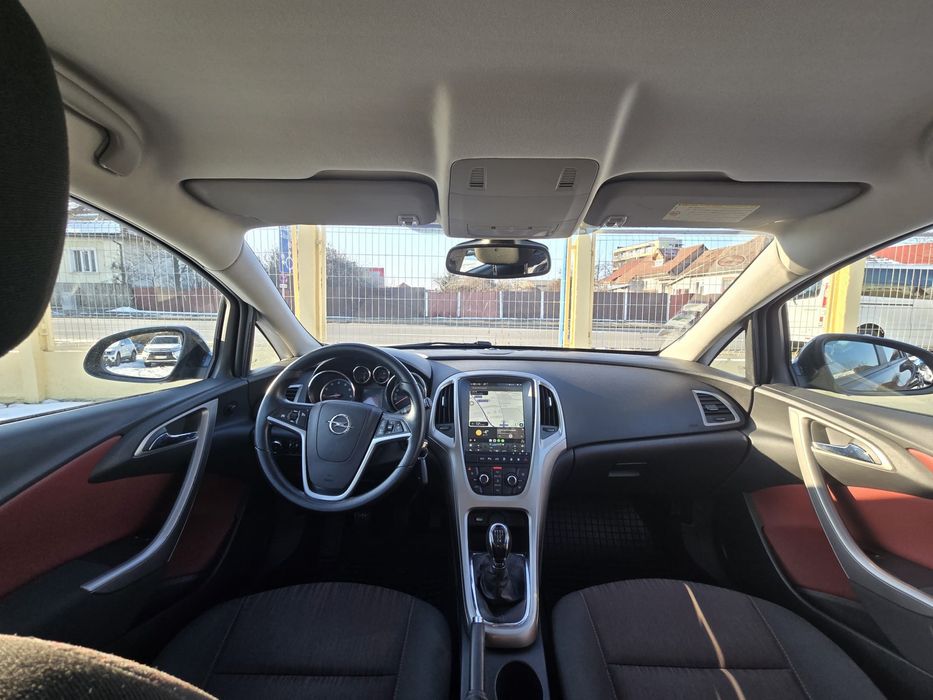 Opel Astra J 1.4 Enjoy