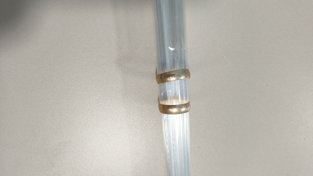 Продам золото сережки кольца