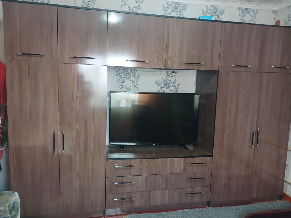 Продаётся шкаф б/у