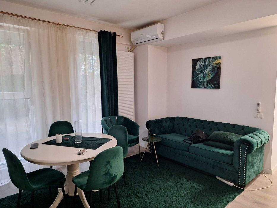 Inchiriez apartament Mamaia-Nord 480euro