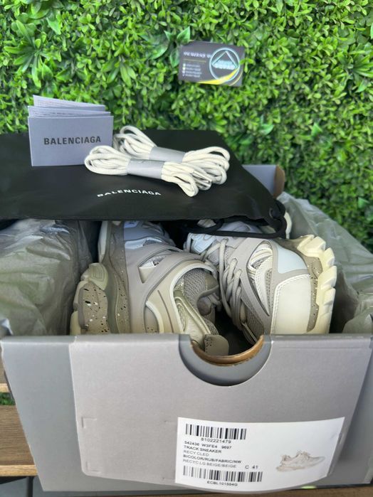 Balenciaga Track Sneaker Beige