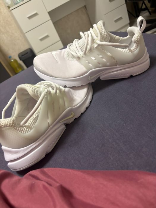 Оригинални маратонки nike