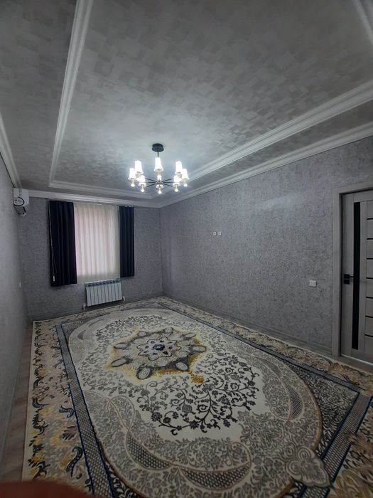 2 хоналик квартира,  срочно сотилади.