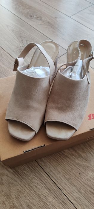 Дамски сандал Bata