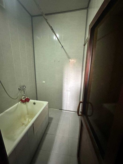 СРОЧНО !! Продается квартира в Яшнабаде 2/3/4 ( 47 кв/м ) Авиасозлар 3