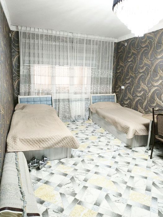 4 xonali 2-qavatda kvartira sotiladi