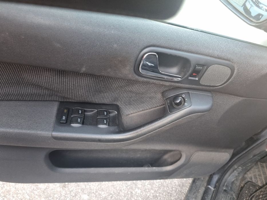 De vânzare AUDI A 3 (RADIAT))