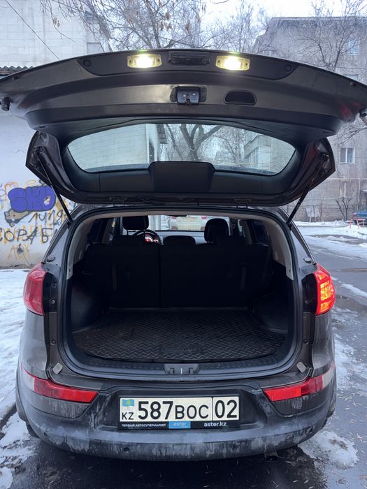 Продам KIA SPORTAGE 2011