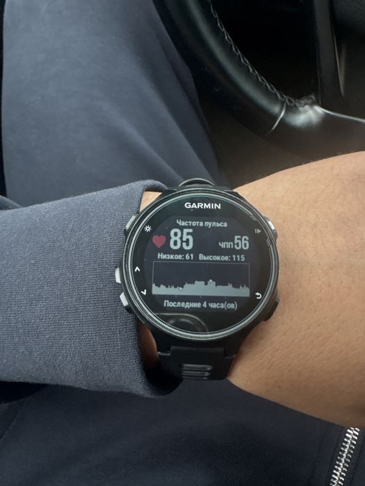 Продам часы Garmin Forerunner 735XT в идеале