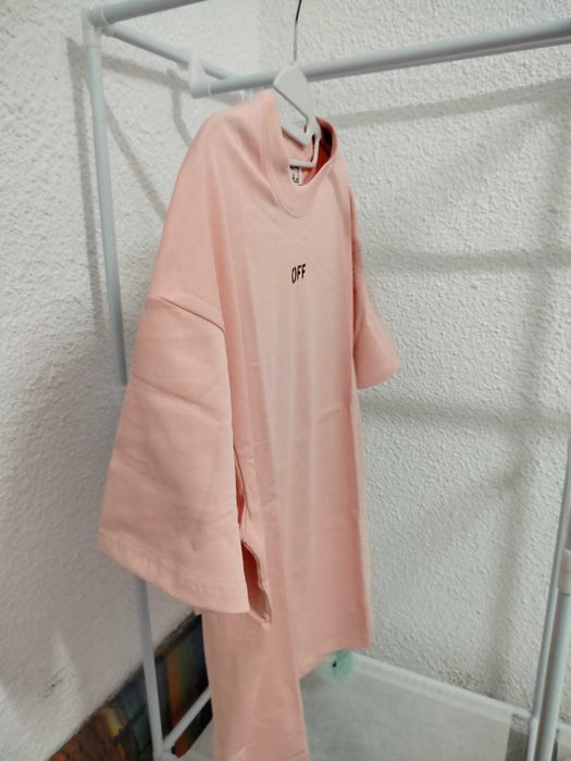 Tricou Off-White roz mărimea Xs