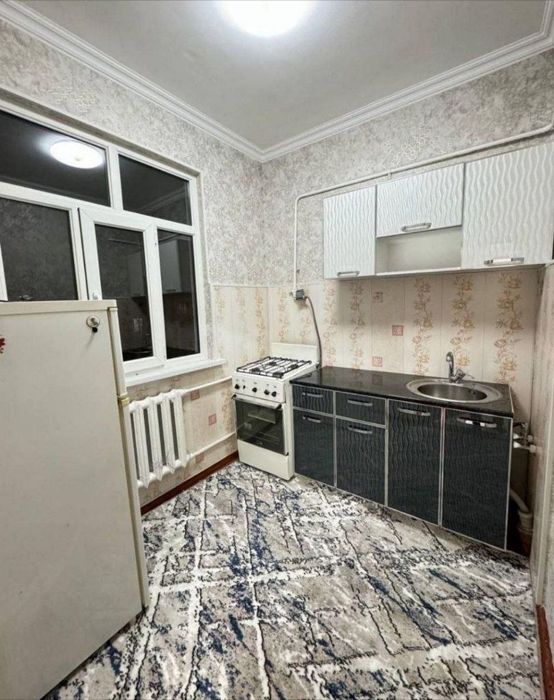 1/4/4  Тарговый центр Чиланзар 3