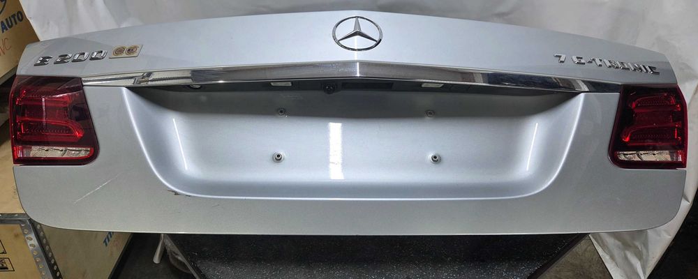 TitanAuto Mercedes E class W212 крышка багажника