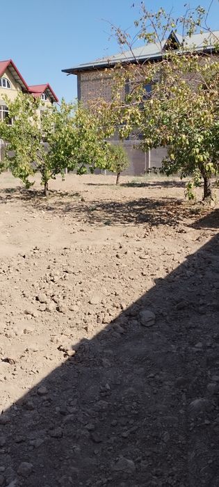 Участка сотилади