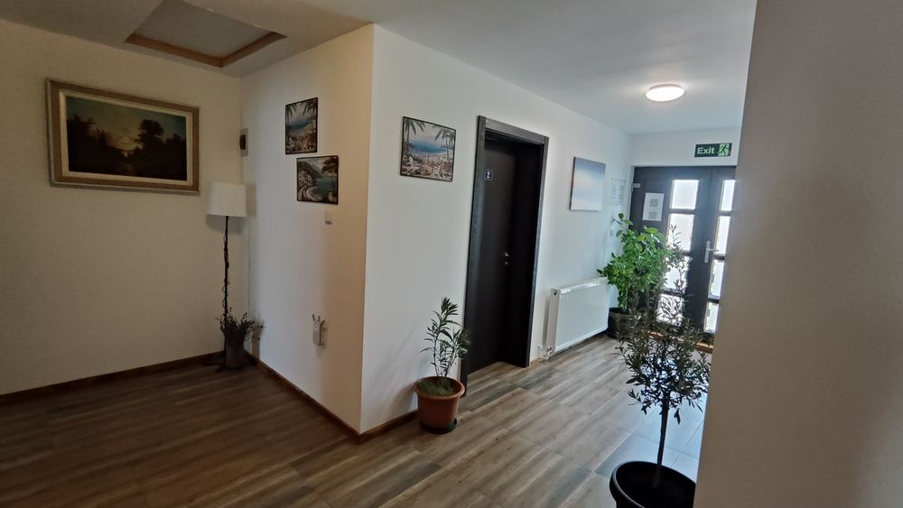 Apartment de inchiriat  3 camere / 23 August jud Constanta