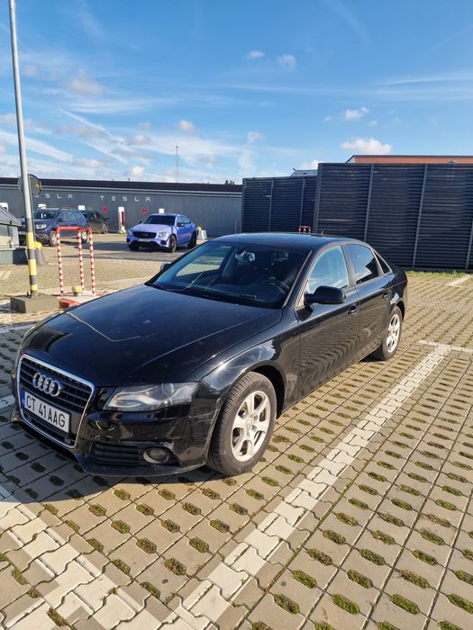 AUDI A4 2011 — imagine 2