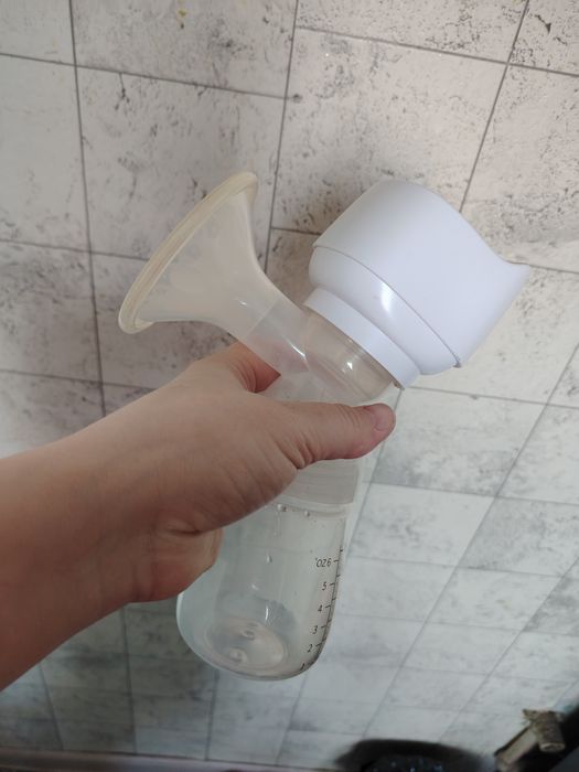 Продам электрический молокотсос .