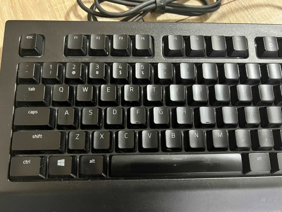 Razer Cynosa V2 - utilizat