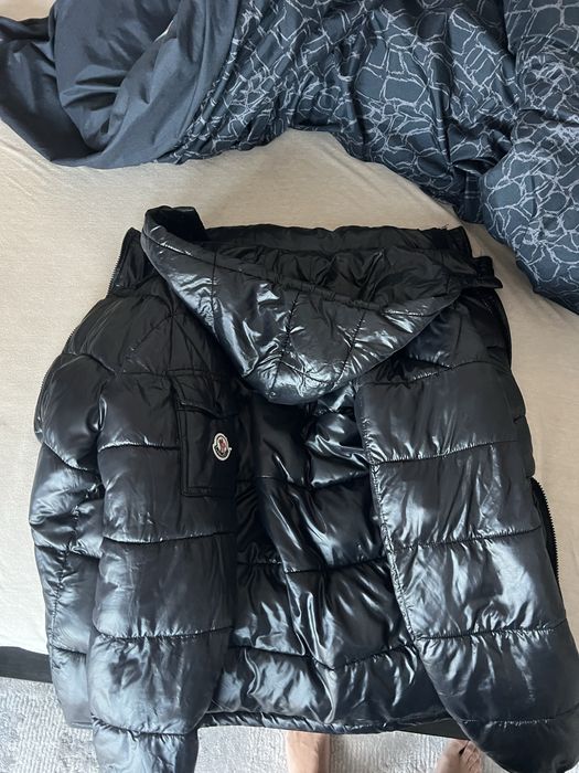 Geaca moncler maya