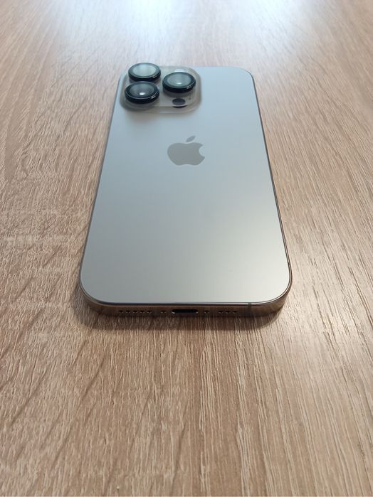 iPhone 16 Pro 128GB + гаранция + подарък