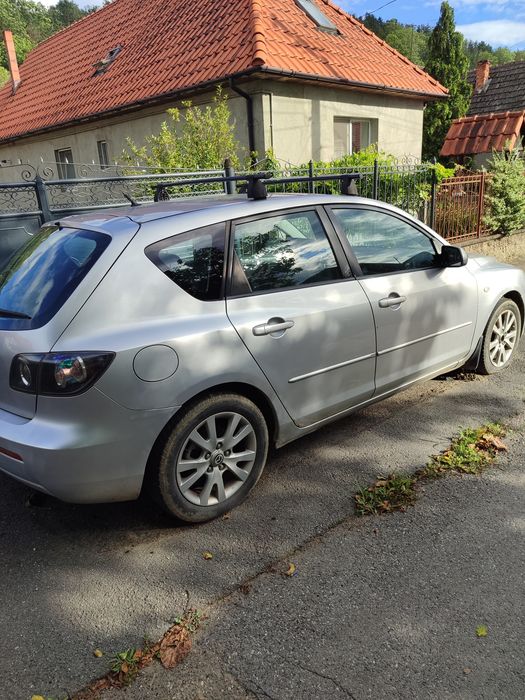 Vând Mazda 3, diesel, 2001