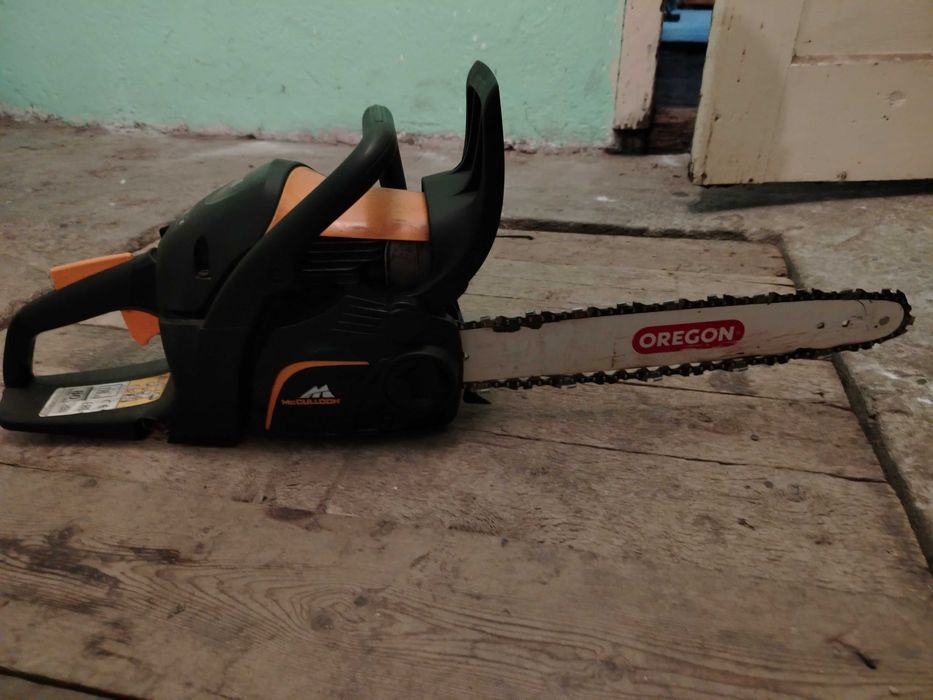 Продавам резачка mcculloch cs380