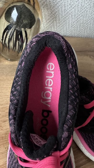 Дамски маратонки Adidas номер 39