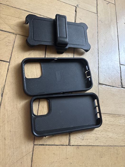 Husa  heavy duty Iphone 15
