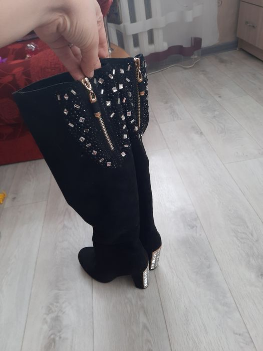 Продам сапоги весна