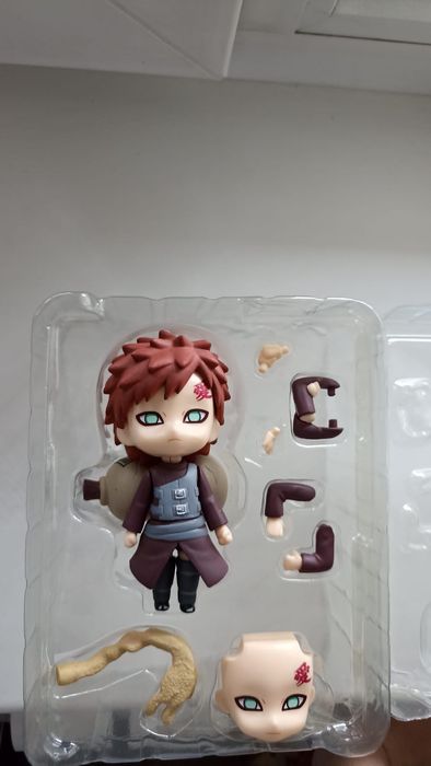 Продам две коллекционные фигурки Наруто