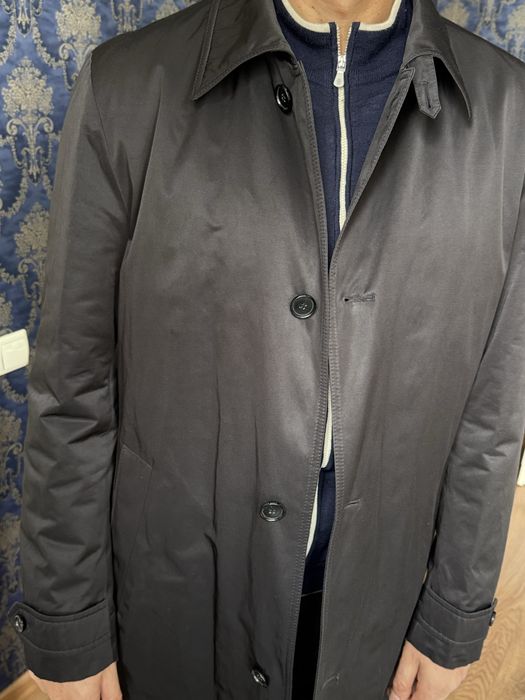 Продаю Суртюк/плащ Boss