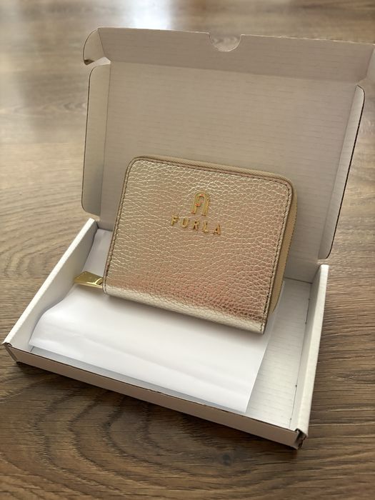 Портмонета FURLA