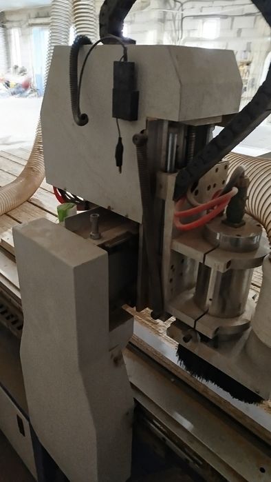 Фрезерный станок с ЧПУ