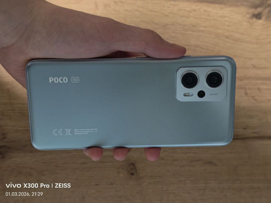 Poco X4 GT телефон