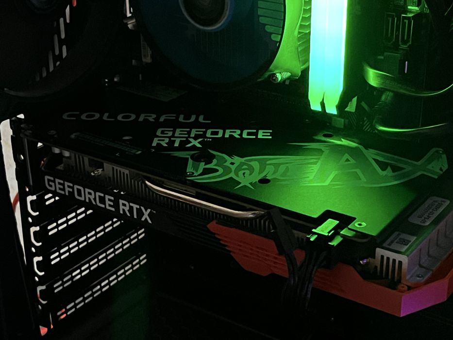 RTX 3050 8GB Colourful