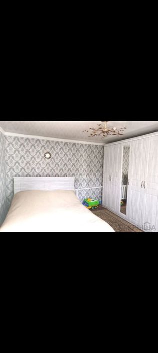 Продам два дома на одном участке