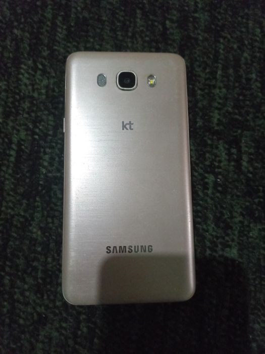J 7.6 tel sotiladi srochni samsung